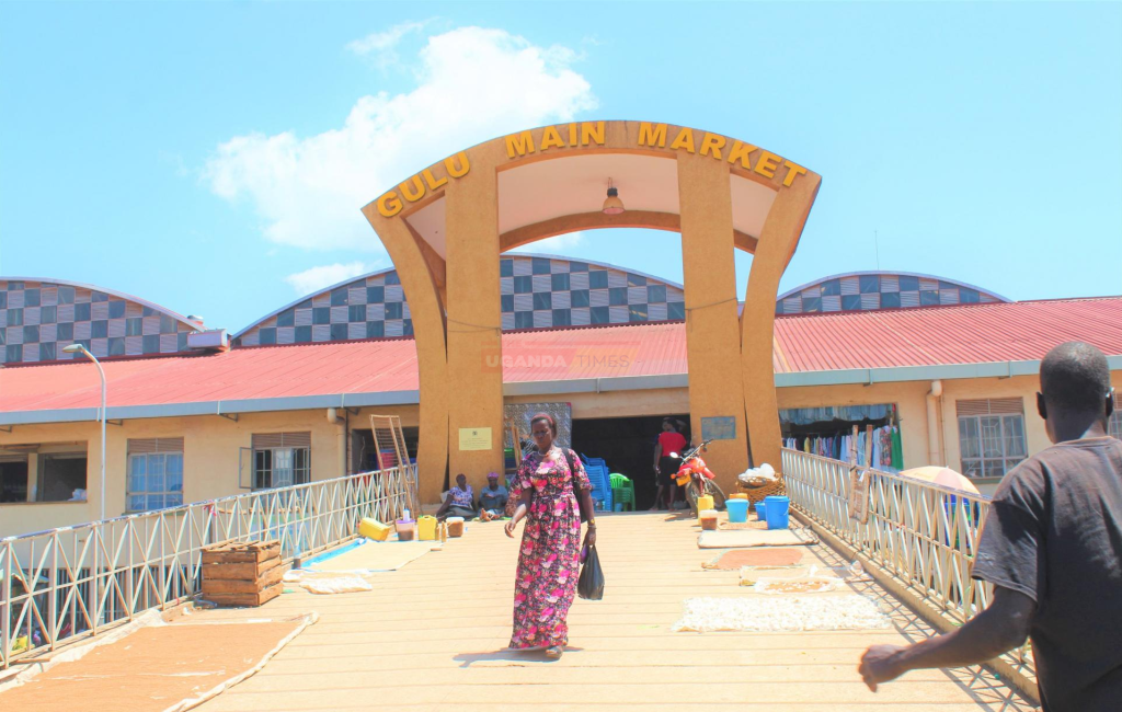Minister Magyezi Directs Local Gov'ts to Close Markets Ignoring COVID-19 Directives