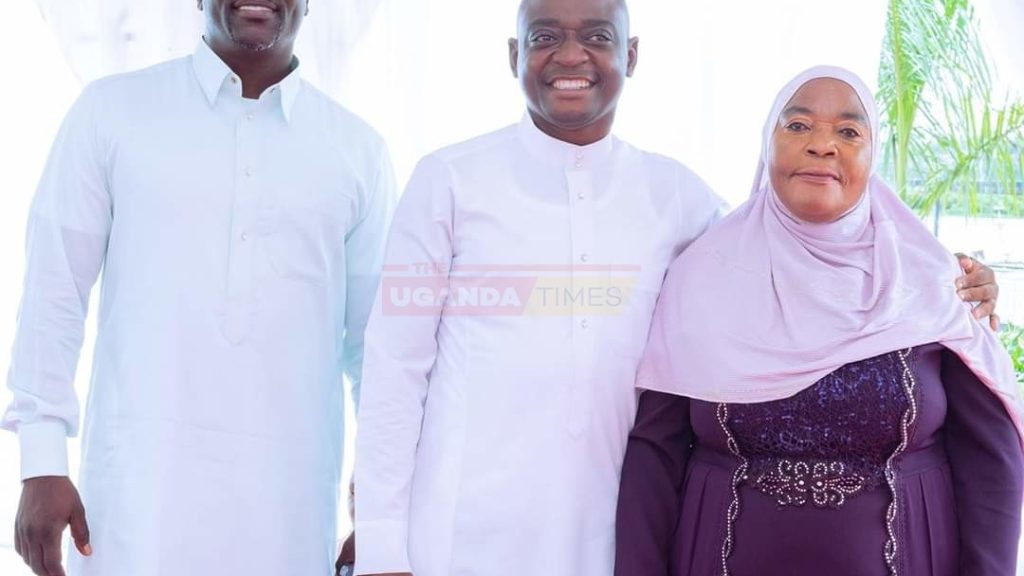 Pictorial: American rapper Akon flew in to celebrate Eid El-Fitr with Tycoon Ham Kiggundu